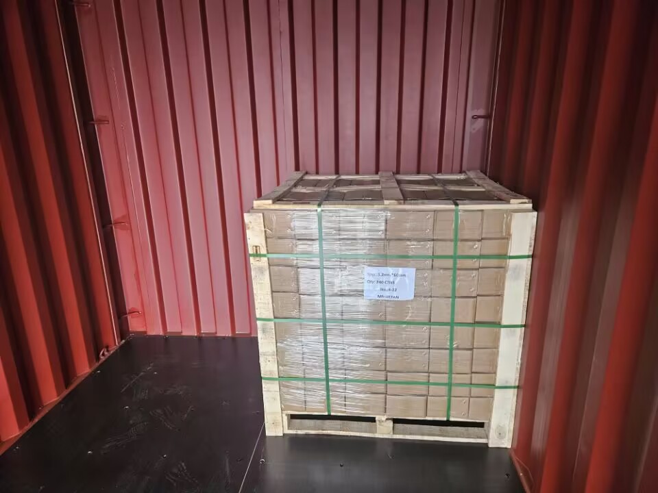 Loading for 5kg/box common iron nails in pallets